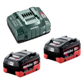 BATTERY CHARGER AND 2x 5.5AH BATTERIES